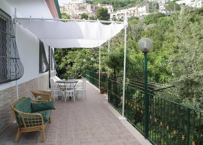 Casa Nives In Villa Emilia